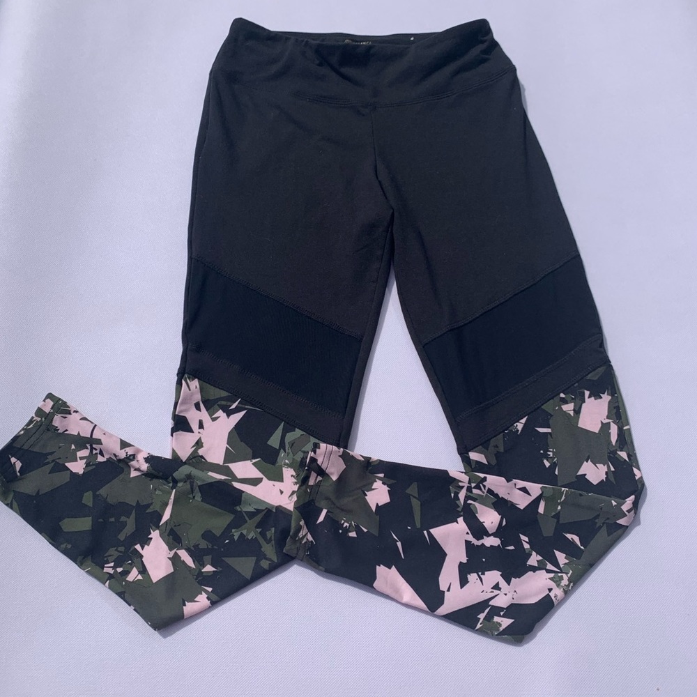 Balance Collection Camo & Mesh Panel Leggings M